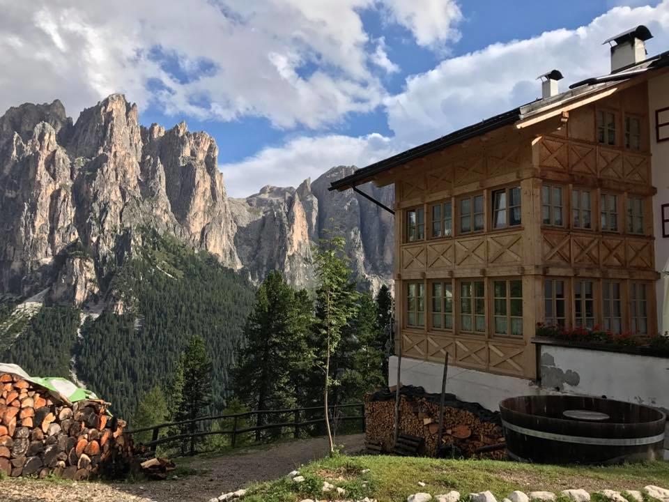 Rifugio Negritella Otel Pozza di Fassa Dış mekan fotoğraf